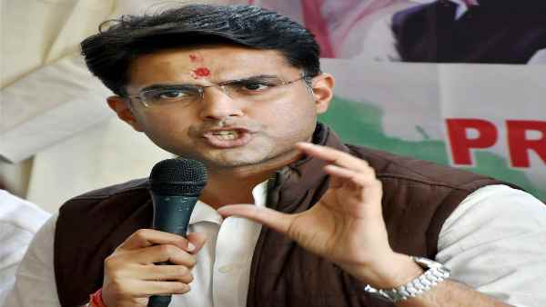 विधानसभा सत्र में नहीं तो व्हीप का उल्लंघन कैसा- पायलट
