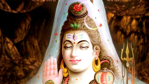 शिव दूर करेंगे शनि से जुड़े दोष