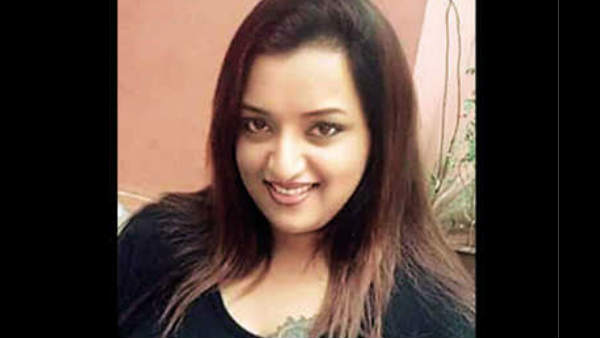 केरल गोल्ड स्मगलिंग केस की मुख्य आरोपी स्वप्ना सुरेश बेंगलुरु में गिरफ्तार केरल गोल्ड स्मगलिंग केस की मुख्य आरोपी स्वप्ना सुरेश बेंगलुरु में गिरफ्तार