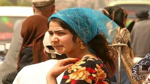 11 लाख हान चाइनीज उइगरों के घरों में कर रहे हैं घुसपैठ