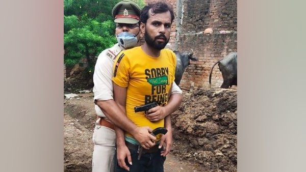जानिए वायरल फोटो की पूरी कहानी?