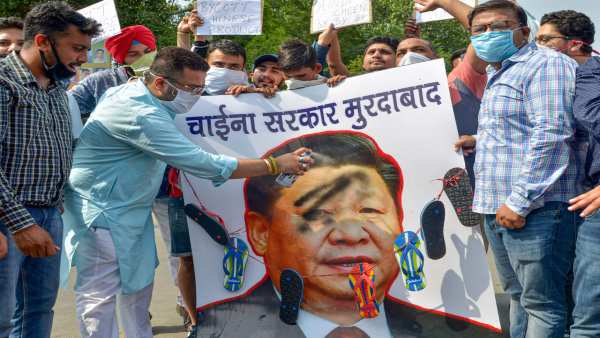 PM मोदी की आत्मनिर्भर भारत के तहत नियमों में हुए कई नीतिगत बदलाव