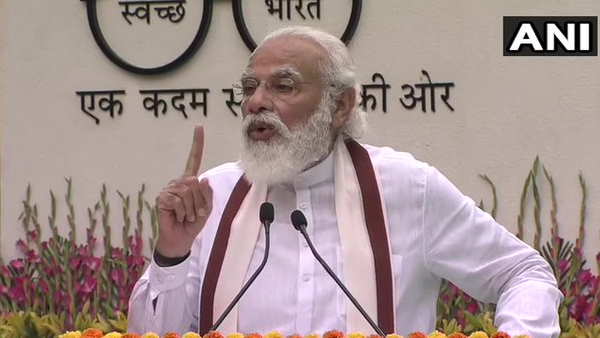 यमुना को भी गंदे नालों से मुक्त करना है: PM