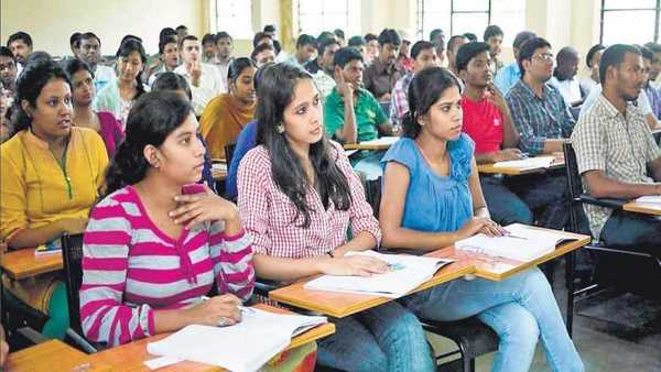 नई शिक्षा नीति: मोदी सरकार की नीयत पर क्यों उठ रहे हैं सवाल? नई शिक्षा नीति: मोदी सरकार की नीयत पर क्यों उठ रहे हैं सवाल?
