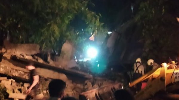 building that collapsed in Bandras Sherley Rajan road was empty building that collapsed in Bandras Sherley Rajan road was empty