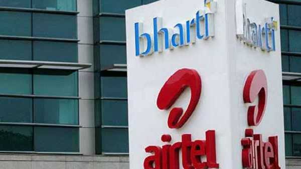 Airtel ने दिए चार्ज बढ़ाने के संकेत, 1 GB डाटा के लिए देना पड़ सकता है 100 रुपये Airtel ने दिए चार्ज बढ़ाने के संकेत, 1 GB डाटा के लिए देना पड़ सकता है 100 रुपये
