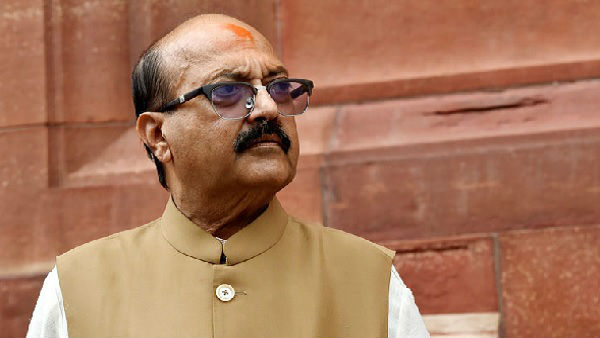 समाजवादी पार्टी में लंबा सफर