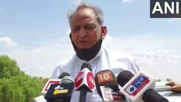 'हॉर्स ट्रेडिंग के रेट बढ़ गए हैं'