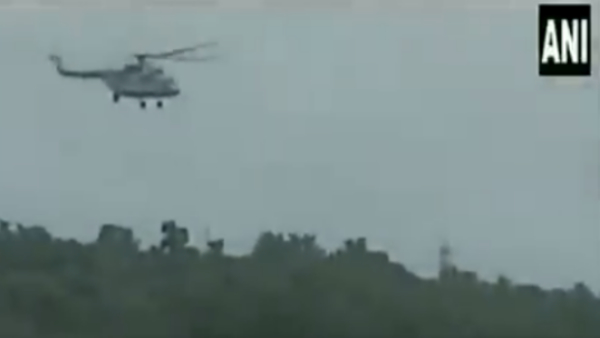 Indian Air Force helicopter rescued Chhindwara Man from river after 24 hours Indian Air Force helicopter rescued Chhindwara Man from river after 24 hours
