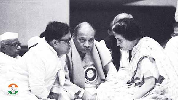 पहली बार इंदिरा गांधी की मौत के बाद उनके करीबी प्रणब मुखर्जी प्रधानमंत्री नहीं बन सके