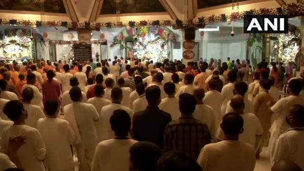 दिल्ली के इसकॉन मंदिर की तस्वीर