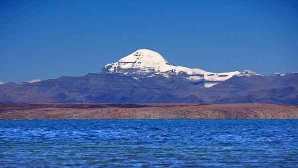 पवित्र मानसरोवर झील को भी नजर लगाना चाहता है चीन