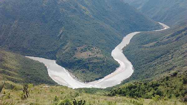 भारत से बेवजह टकरा रहा है नेपाल