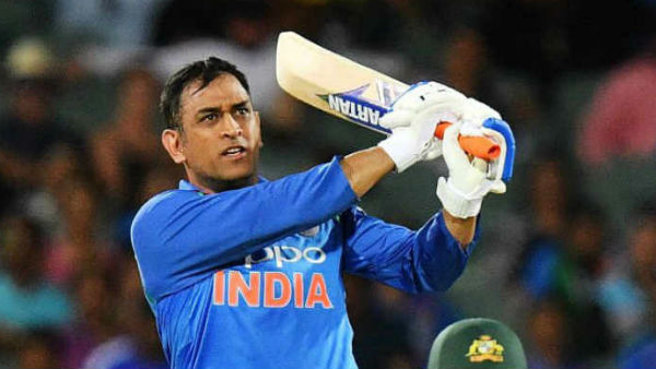 2008 ऑस्ट्रेलिया और श्रीलंका के खिलाफ त्रिकोणीय श्रृंखला