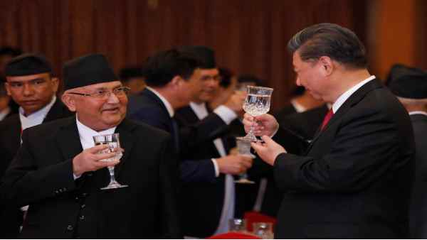 चीन से नेपाली सरकार की साठगांठ में हाथ से निकले गांव!