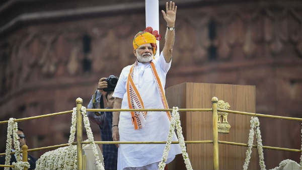26 मई 2014 को पहली बार पीएम बने मोदी