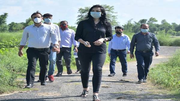 इसलिए पुष्पम प्रिया चौधरी को जेडीयू की डमी पार्टी कहा जा रहा है