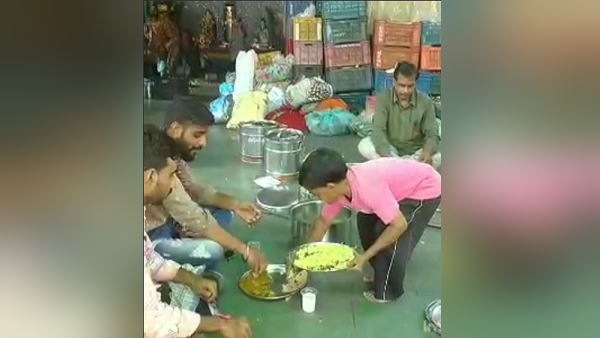 watch video: dwarf brother sister of gujarat celebrate raksha bandhan, know their story watch video: dwarf brother sister of gujarat celebrate raksha bandhan, know their story