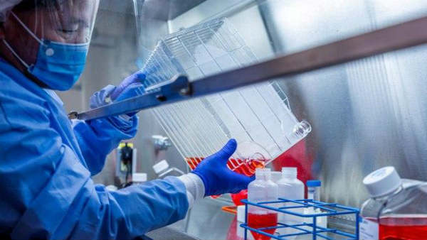 हम लोगों को इसकी जानकारी देंगे: रूसी स्वास्थ्य मंत्री