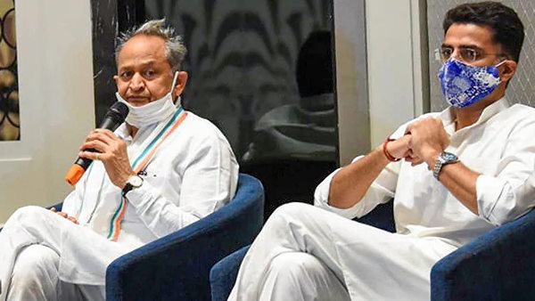 पूर्व की बैठकों में नहीं आए थे पायलट