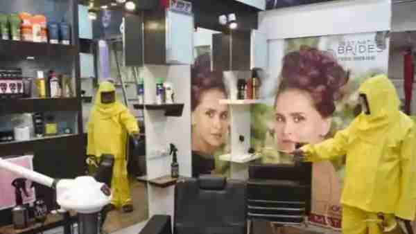 9 people found coronavirus positive in mathura in three salon including Jawed Habib 9 people found coronavirus positive in mathura in three salon including Jawed Habib