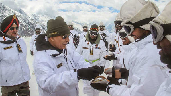 पेट्रोलिंग प्वाइंट्स ढंक जाते हैं बर्फ से