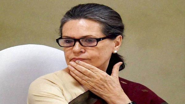 2009 में कांग्रेस ने एक हलफनामे में भगवान राम के होने पर सवाल उठाए थे