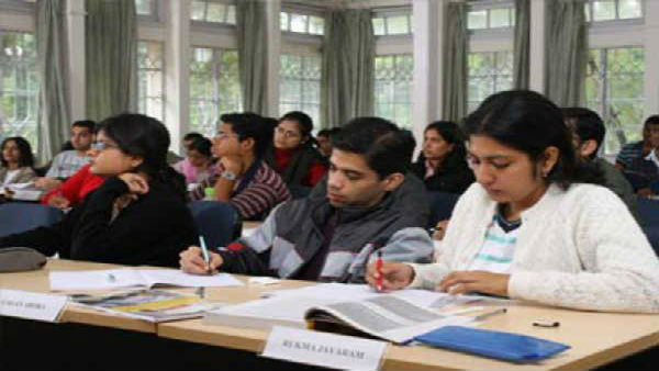 परीक्षा के लिए तैयार हैं JJE के 88% और NEET के 81 % परीक्षार्थी