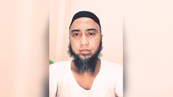 करीब 250 लोगों ने जुर्माना भरने के बाद छोड़ा देश