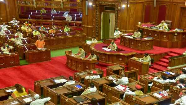 ब्राह्मणों की सुरक्षा को लेकर पूछे थे सवाल