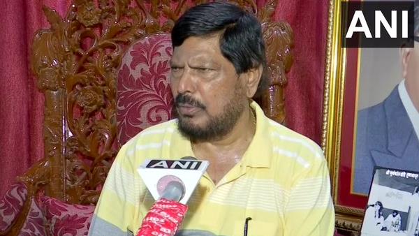 50-50 फीसदी की हिस्सेदारी करें सरकार में शिवसेना