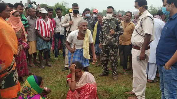 ranchi three dead body found in well ranchi three dead body found in well