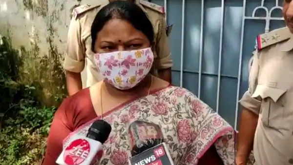 cm hemat soren bhabhi sita soren met with rjd supremo lalu prasad yadav cm hemat soren bhabhi sita soren met with rjd supremo lalu prasad yadav