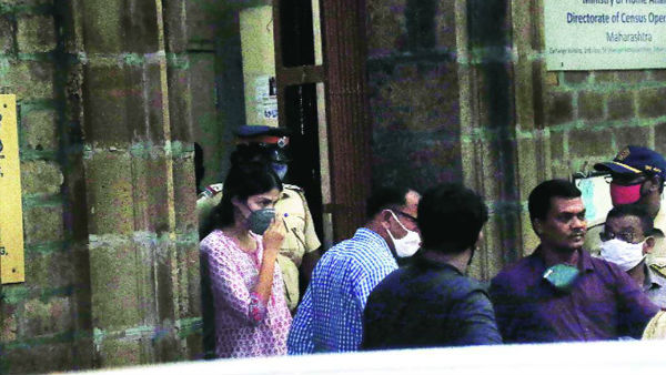 भारी मात्रा में ड्रग्स बरामद