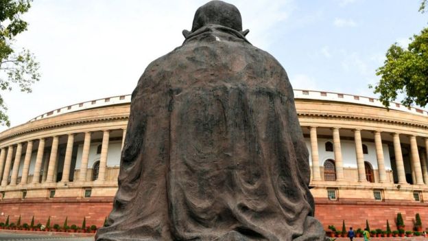 प्रश्नकाल क्या होता है, जिसके संसद सत्र में ना होने को लेकर उठ रहे हैं सवाल प्रश्नकाल क्या होता है, जिसके संसद सत्र में ना होने को लेकर उठ रहे हैं सवाल