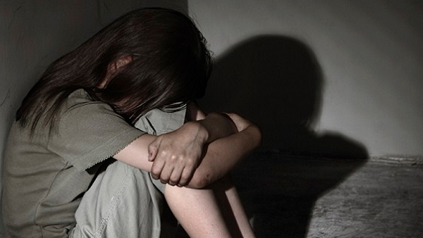 in jamnagar, a 11 year girl physically harassed, got pregnant and gave birth to child in hospital in jamnagar, a 11 year girl physically harassed, got pregnant and gave birth to child in hospital