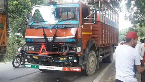 four people lost life in road accident in badaun four people lost life in road accident in badaun