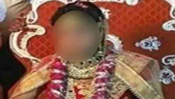 कोर्ट ने खुशी दुबे को माना था नाबालिग