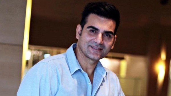कोर्ट ने दिए पोस्ट हटाने के आदेश
