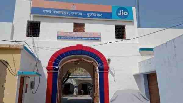 student extreme step after molestation in bulandshahr student extreme step after molestation in bulandshahr