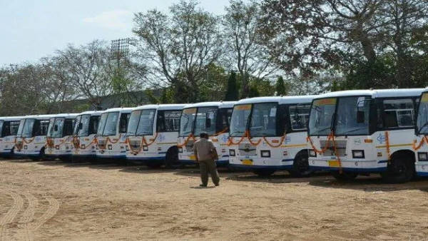 ट्रांसपोर्ट विभाग और यातायात पुलिस के बीच मीटिंग