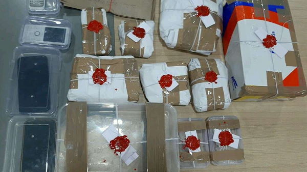 drug smuggling gang caught in gujarat drug smuggling gang caught in gujarat
