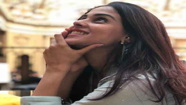 एक्ट्रेस बोली लोग डर के मारे नहीं करवा रहे टेस्ट
