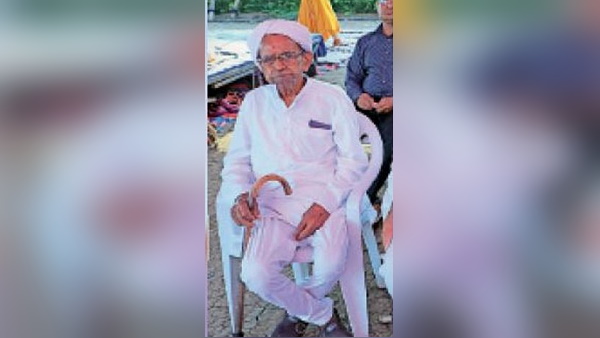 कोरोना को हराकर लौटे 95 साल के अरजणभाई