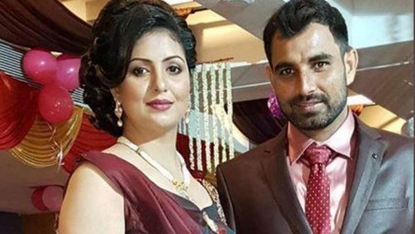 कट्टरपंथियों के निशाने पर हसीन जहां