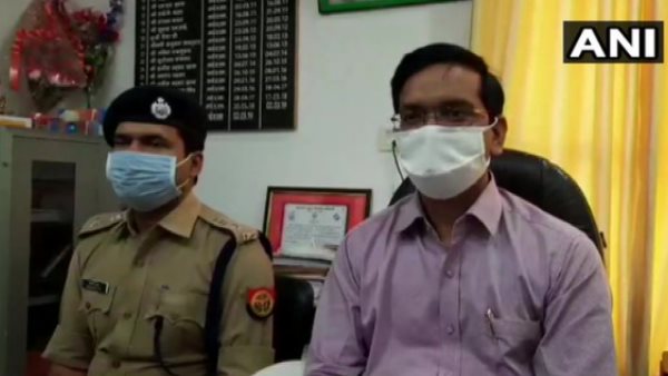 hathras case 10 lakh rupees help to family hathras case 10 lakh rupees help to family