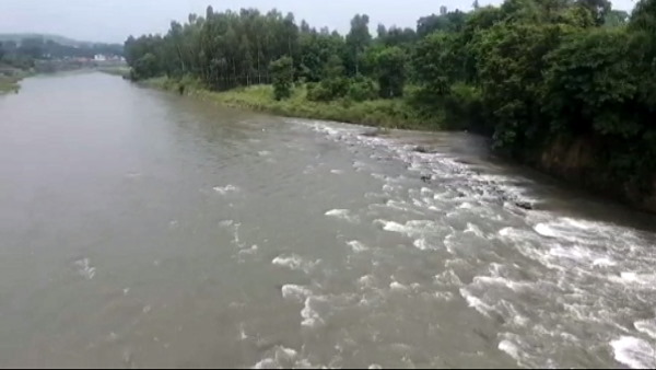 a farmer drowned in the river, Himachal police started search operation with drone a farmer drowned in the river, Himachal police started search operation with drone