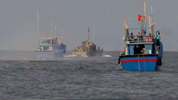 indian fisherman indian fisherman