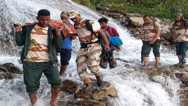 हाल ही में एक और वीडियो हुआ था वायरल