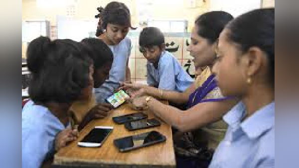Free Internet & Wifi facility by ITC e-Choupal model scheme provides In Haryana Village Free Internet & Wifi facility by ITC e-Choupal model scheme provides In Haryana Village